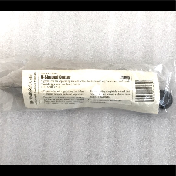 The Pampered Chef Kitchen Nip Pampered Chef Vshaped Cutter 16